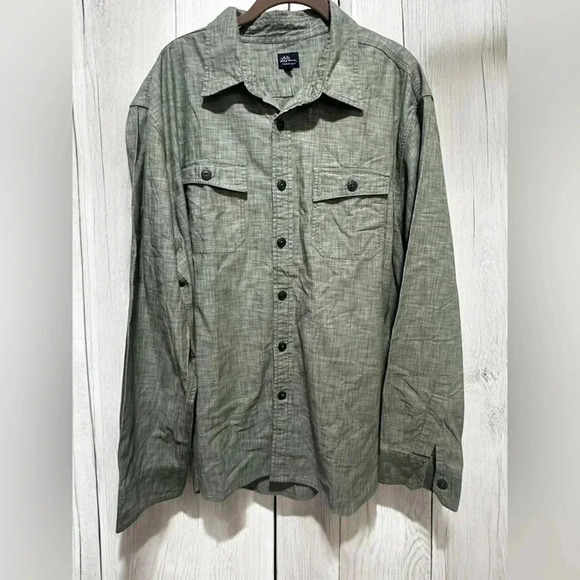 L.L. BEAN Men’s 100% Cotton Green button down shirt size XL - Picture 1 of 5